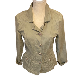 MAURICE’S army green jacket w/layered ruffles in the back.